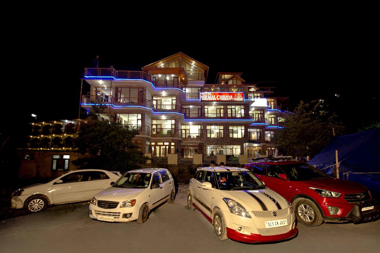 Hotel Nirmal Chhaya Manāli Exteriör bild